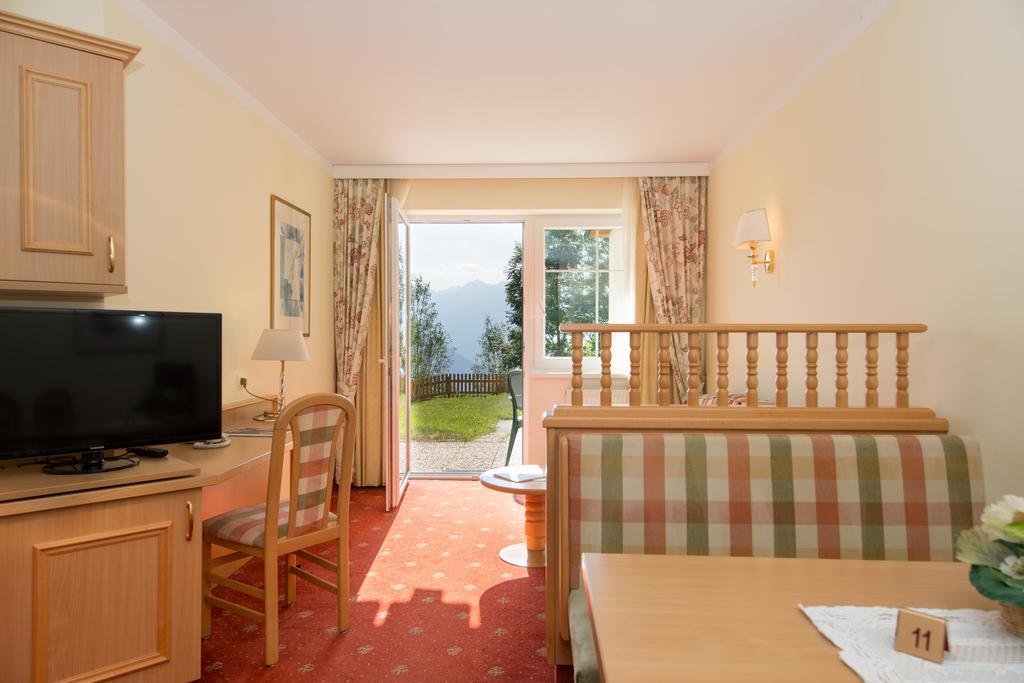 Residence Rossboden Mit Hallenbad Verano Exteriér fotografie